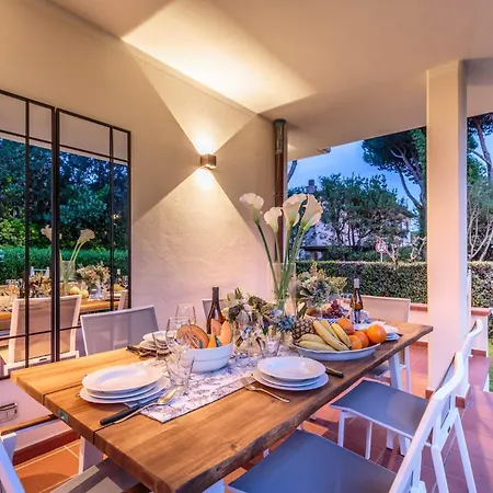 Regina Villa, By The In Villa